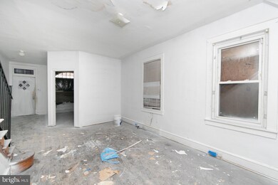 1223 Thurman St, Camden, NJ 08104 - photo 6