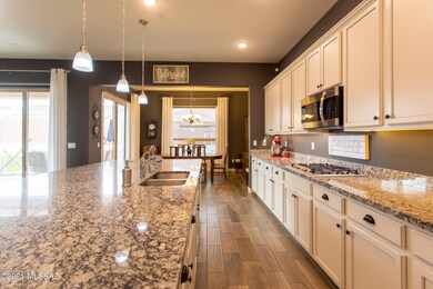 Extra Kitchen Cabinets