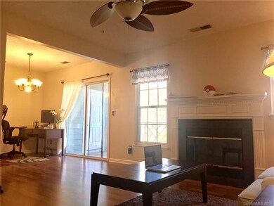 Living room to breakfast area