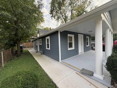 36 E 151st St, Harvey, IL 60426 - photo 3