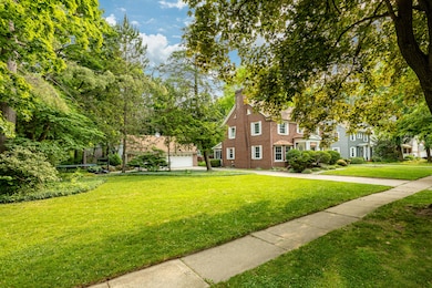1208 Whittier Rd (7 of 63)