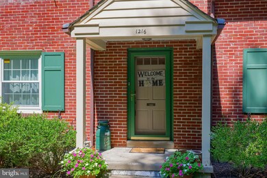 1216 Oak Ln, Reading, PA 19604 - photo 4