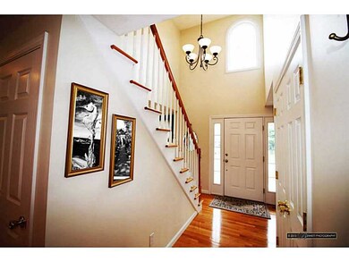 83 Scituate Farms Dr, Cranston, RI 02921 - photo 3