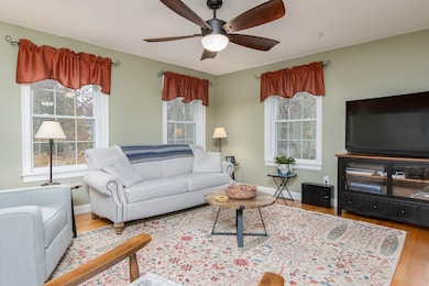 185 Crowley Rd, Candia, NH 03034 - photo 3