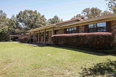 2517 Corral Dr, Cantonment, FL 32533 - photo 2