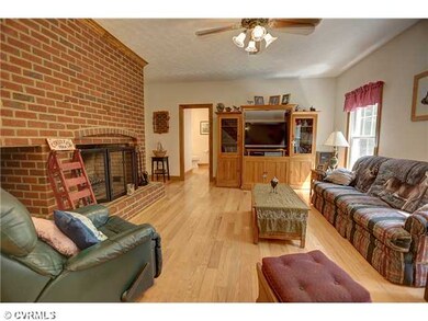 Den/Family/Great Room