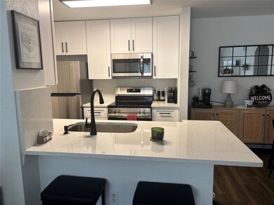 8809 Manor Loop unit 202, Lakewood Ranch, FL 34202 - photo 3