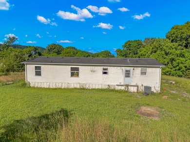 002-142HuttonLane-BeanStation-TN-37708-S
