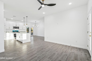 untitled-Real Estate -13