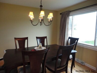 4 Huntleigh Dr, Albany, NY 12211 - photo 6