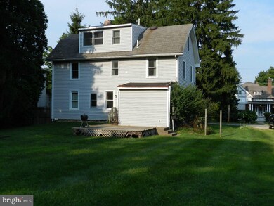 16 Lloyd Ave unit 2ND FL, Malvern, PA 19355 - photo 4