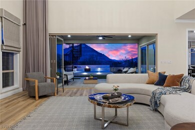 Outdoor indoor living with views from every room