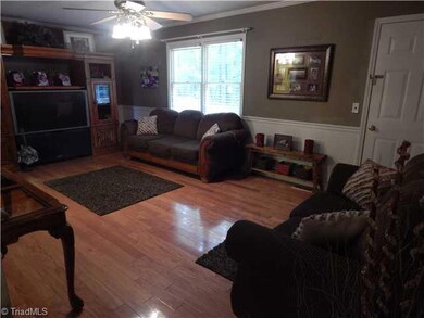 625 Oakgrove Rd, Asheboro, NC 27205 - photo 2