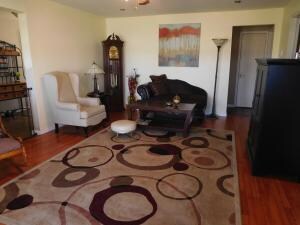 living room (2)