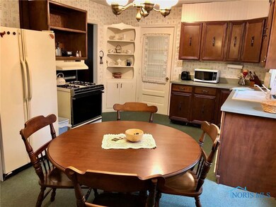 22922 W Hellwig Rd, Genoa, OH 43430 - photo 5