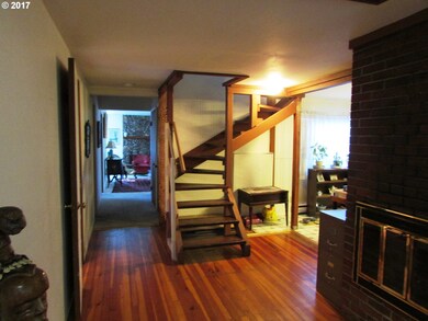 1697 Riverview St, Eugene, OR 97403 - photo 3