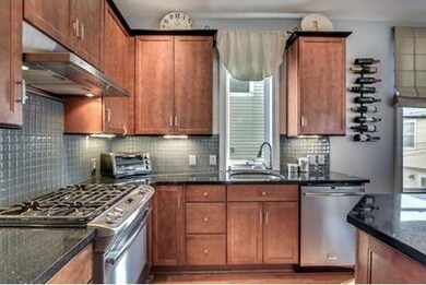 589 E 2nd St, Boston, MA 02127 - photo 3