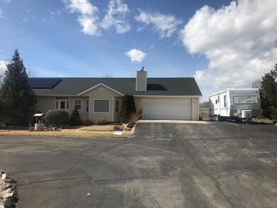 EXTRA WIDE GARAGE & RV PARKING