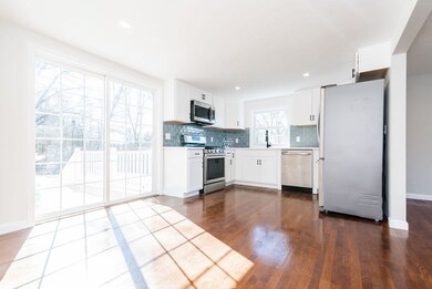 37 Shawnee Rd, Pepperell, MA 01463 - photo 5