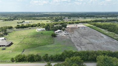5271 N U S Highway 69, Celeste, TX 75423 - photo 2