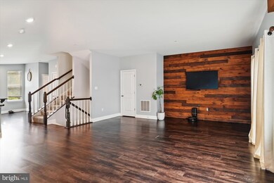 312 Bright Light Ct, Edgewater, MD 21037 - photo 7