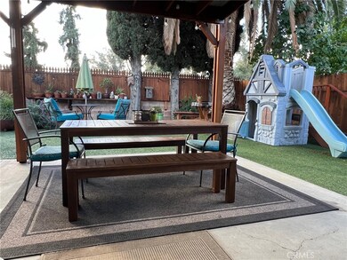 1608 Independence Ave, Redlands, CA 92374 - photo 2