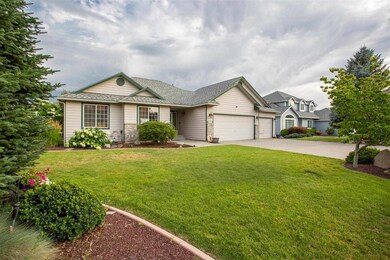 916 E Wellington Dr, Spokane, WA 99208 - photo 2