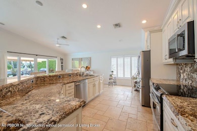 Kitchen2