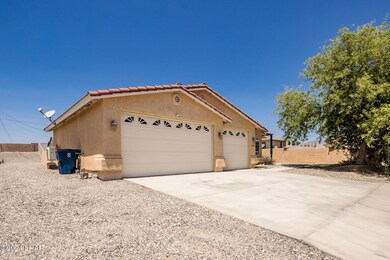 2999CaravelleDr_03