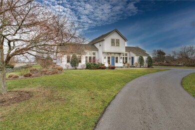 424 3rd Beach Rd, Middletown, RI 02842 - photo 2