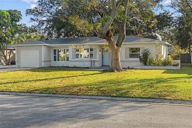 2641 44th St N, Saint Petersburg, FL 33713 - photo 3