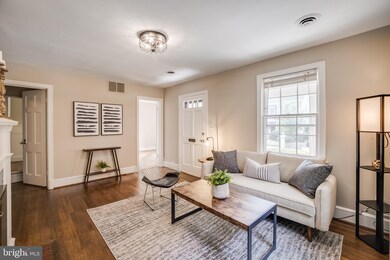 4503 Maple Ave, Bethesda, MD 20814 - photo 5