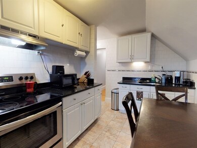 439 Ferry St unit B, Everett, MA 02149 - photo 3