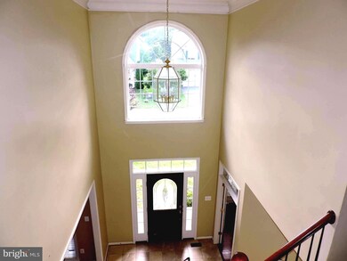 9315 Rustic Breeze Ct, Bristow, VA 20136 - photo 3