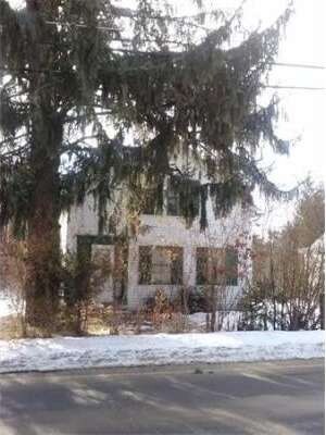 355 Ashburnham St, Fitchburg, MA 01420 - photo 3