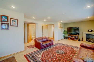 1015 N Fox Ridge Rd unit 814 E Justin Ave, Medical Lake, WA 99022 - photo 5