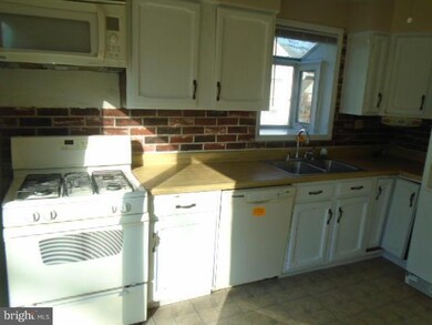 30 Pelczar Ave, Essex, MD 21221 - photo 5