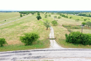 2805 Cr 4010, Decatur, TX 76234 - photo 5