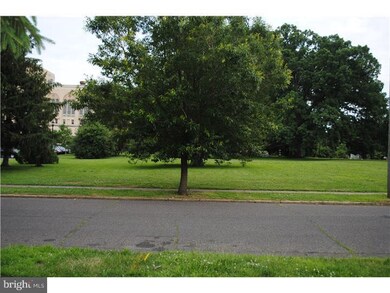 529 Harrison Ave, Oaklyn, NJ 08107 - photo 3