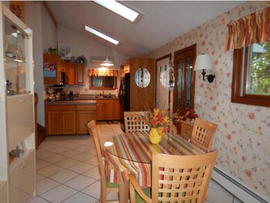 35 Columbus Ave, Concord, NH 03301 - photo 3