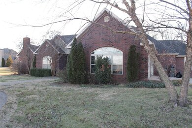 404 Joy Carol Loop, Bethel Heights, AR 72764 - photo 2