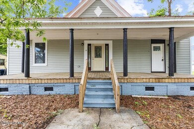 03-215 E Peyton Ave