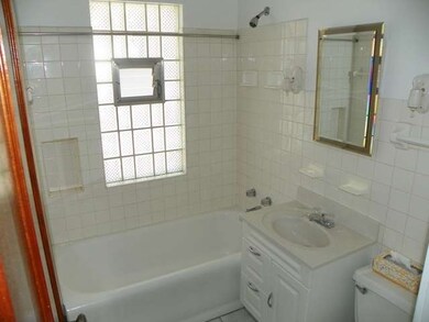 3053 N Luna Ave, Chicago, IL 60641 - photo 4