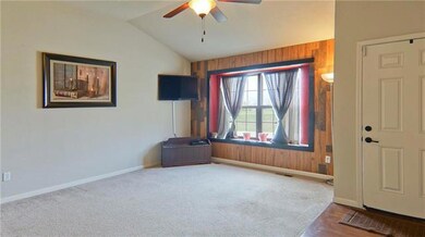1325 SW Stanfield Rd, Lees Summit, MO 64083 - photo 2