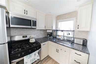 50 Aetna St, Cranston, RI 02910 - photo 2