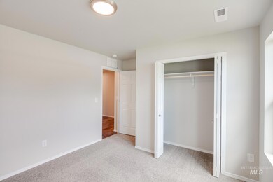 6932 W Grand Rapids Dr, Meridian, ID 83646 - photo 5