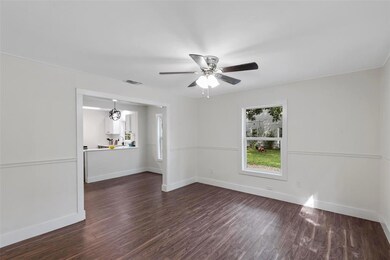 109 Harmon St, Cleburne, TX 76033 - photo 6