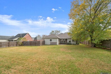 4325 Spring Hollow Ct, Zachary, LA 70791 - photo 5