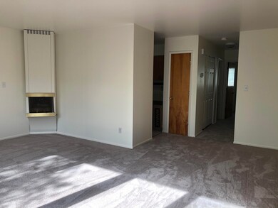 2516 W 27th Ave unit 2, Anchorage, AK 99517 - photo 3