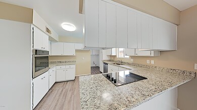 4110 W Hatcher Rd, Phoenix, AZ 85051 - photo 6